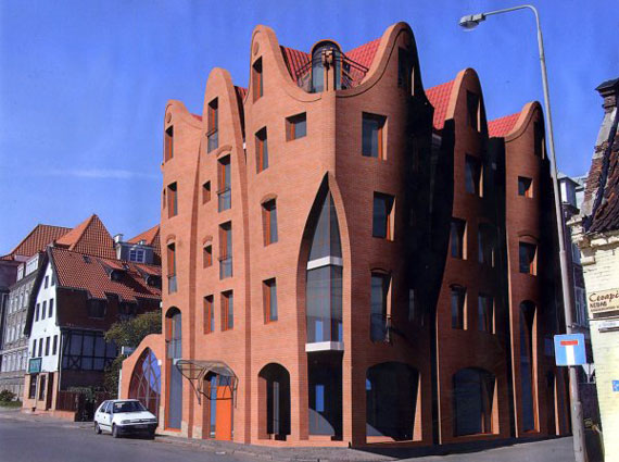 Planowane inwestycje budowlane w Gdańsku - Krzywy Hotel.