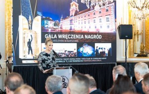 Wręczenie Nagród XXVII edycji Ogólnopolskiego Konkursu Otwartego „Modernizacja Roku & Budowa XXI w.” zdj. 2