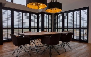 Okiennice wewnętrzne (shutters) - styl, funkcjonalność i ponadczasowa elegancja zdj. 8